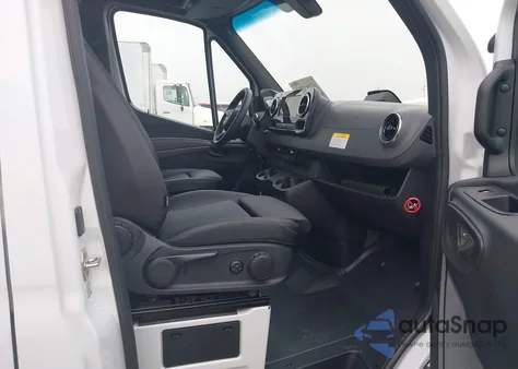 2025 Mercedes-Benz Sprinter 2500 Standard Roof 4-Cyl Diesel from USA, damaged, VIN W1Y4KBHY7SP761633